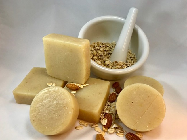 Almond and Oatmeal Soap - 2.5 Oz Round Bar